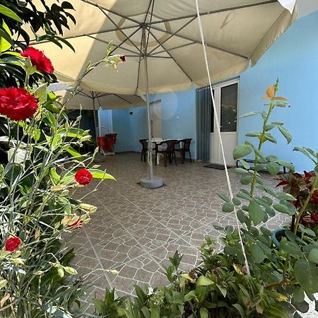 Garden Holiday Studios Himare Exteriör bild